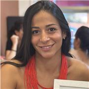 Pedagoga y educadora con experiencia en apoyo escolar y refuerzo educativo para todas las edades